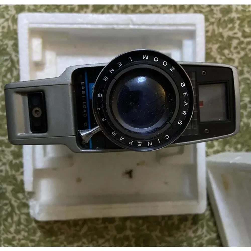 VINTAGE SEARS C 116 SUPER 8mm HOME MOVIE CAMERA EASI-LOAD FILM CAMERA & BOX
